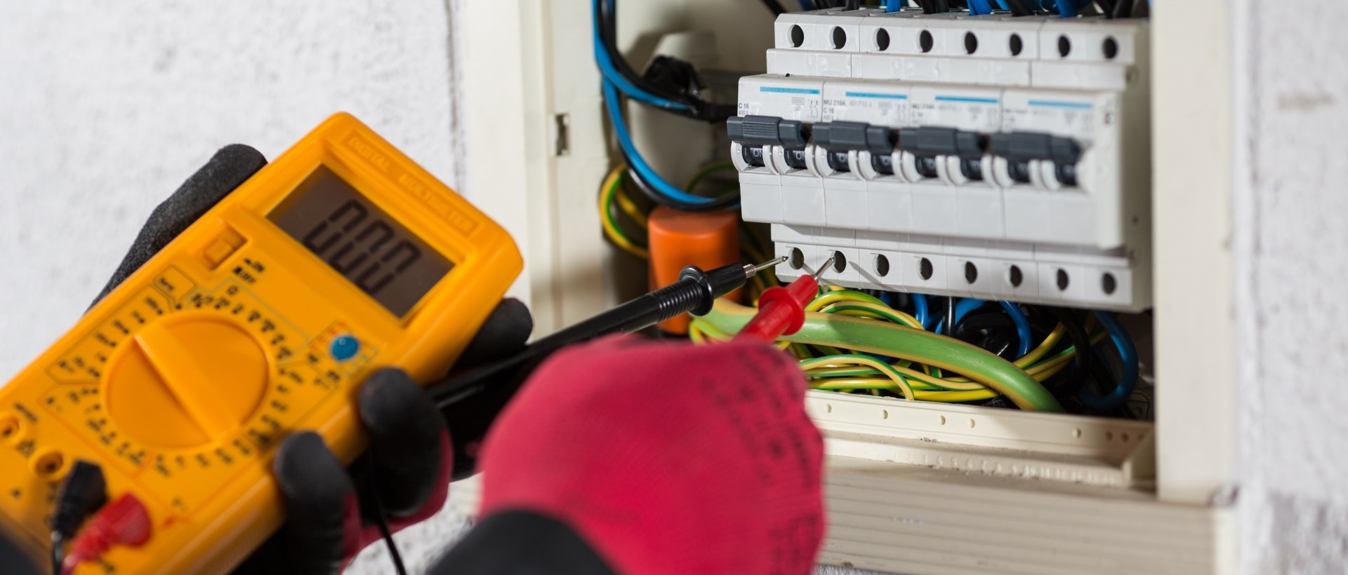 Electricians N14